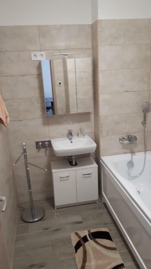 Lido Riviera Apartman Balatonlelle Luaran gambar